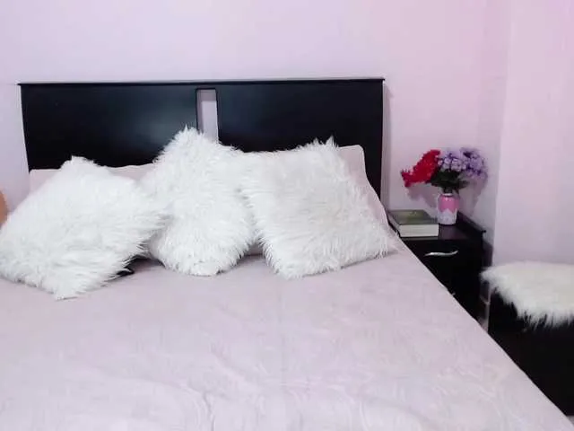 Live sex webcam photo for MeganOconnel #272211448