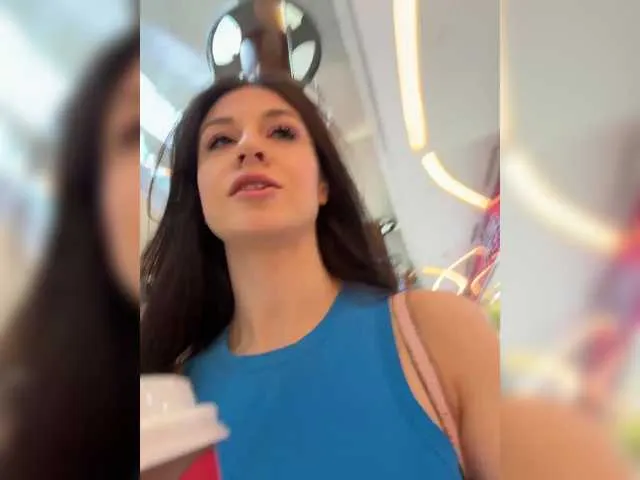 Live sex webcam photo for MeganOrtega #291733668