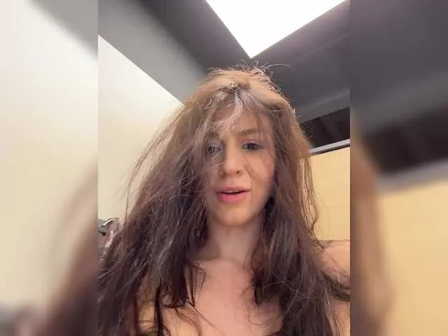 Live sex webcam photo for MeganOrtega #291742166