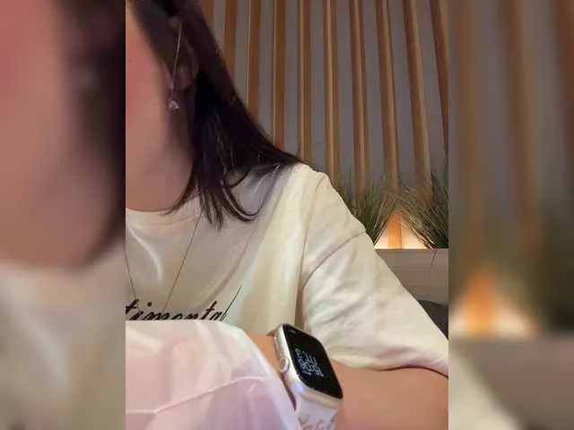 Live sex webcam photo for MeganOrtega #291994750