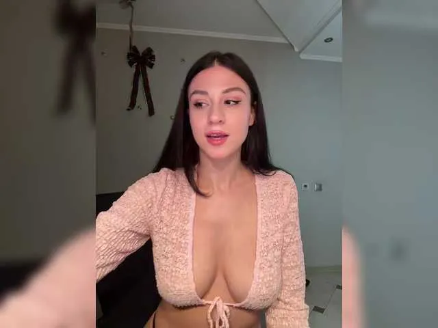 Live sex webcam photo for MeganOrtega #292350291