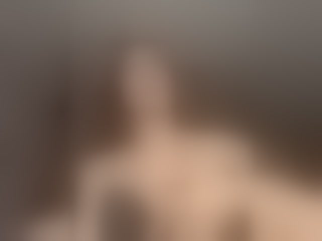 Live sex webcam photo for MeganOrtega #294248670