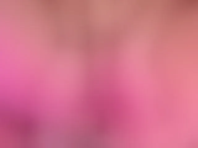 Live sex webcam photo for MeganOryan #276087930