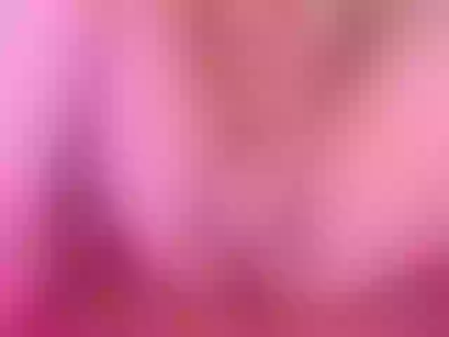 Live sex webcam photo for MeganOryan #276183306