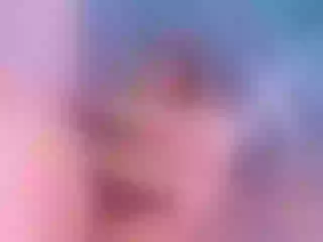 Live sex webcam photo for MeganOryan #276424675