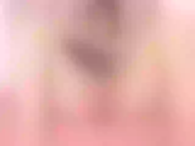 Live sex webcam photo for MeganOryan #276856692