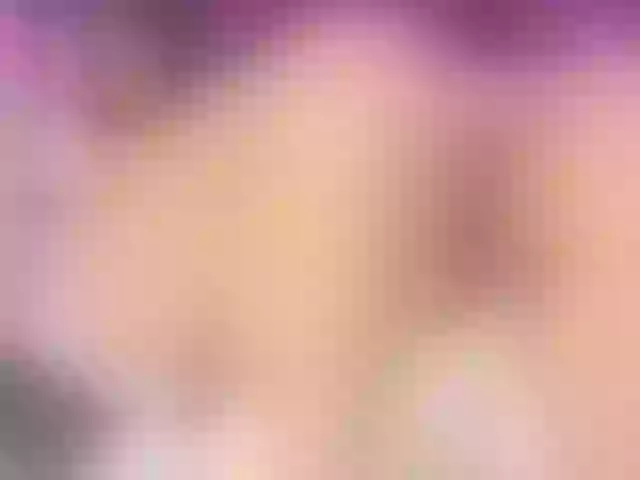 Live sex webcam photo for MeganRosse #276835613