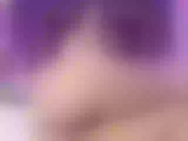 Live sex webcam photo for MeganRosse #276985258