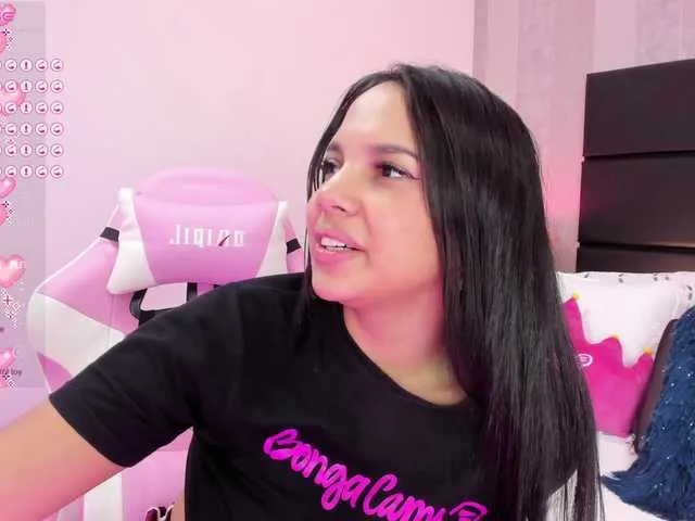 Live sex webcam photo for MeganRosse #277778820