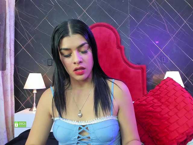 Live sex webcam photo for MeganWade #278123886