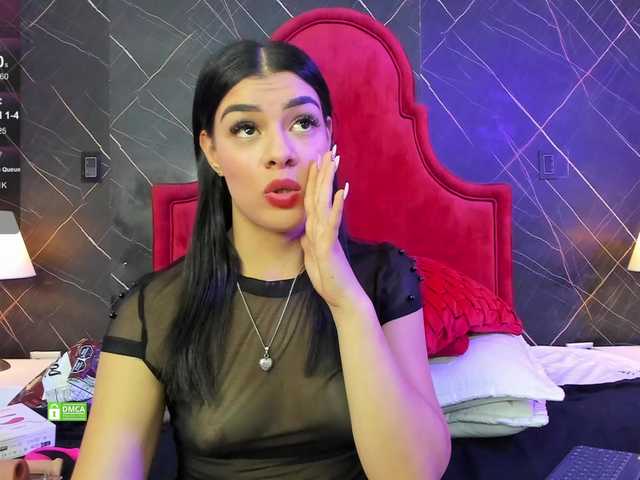 Live sex webcam photo for MeganWade #278279575