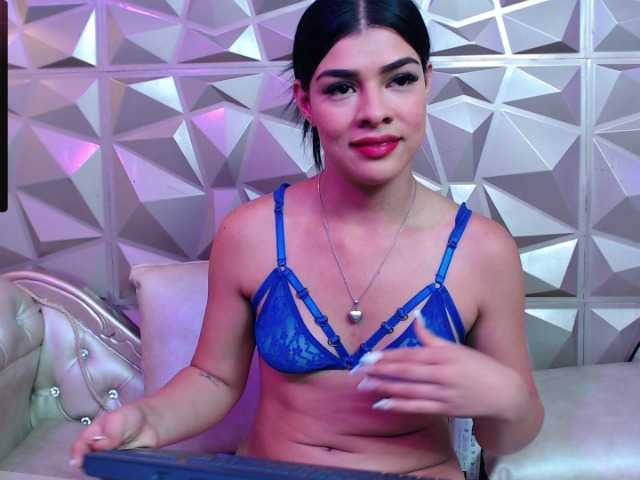 Live sex webcam photo for MeganWade #288069117