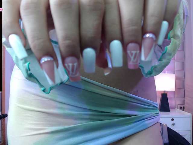 Live sex webcam photo for MeganWade #290307908