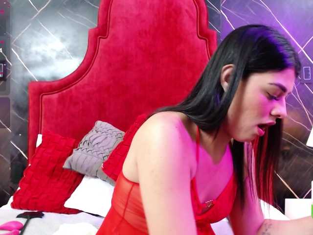 Live sex webcam photo for MeganWade #290615809