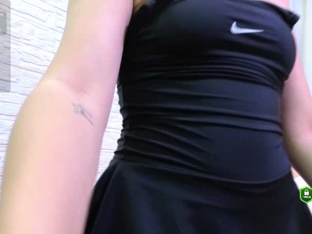 Live sex webcam photo for MeganWade #291527621