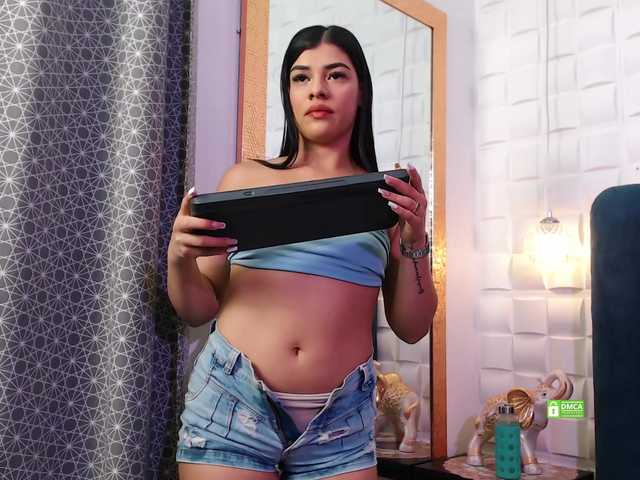 Live sex webcam photo for MeganWade #291811881