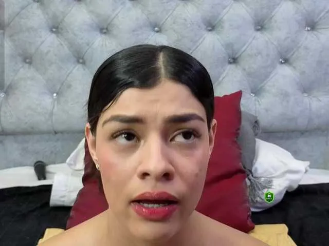 Live sex webcam photo for MeganWade #292423913