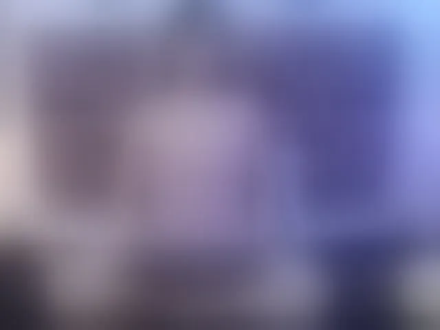 Live sex webcam photo for MeganWade #293548106