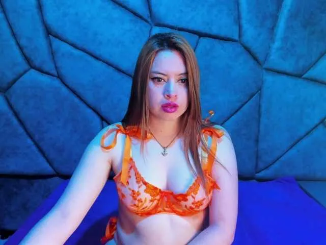 Live sex webcam photo for MeganWhithe #291585348