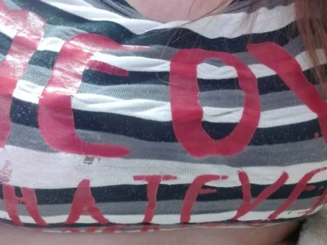 Live sex webcam photo for MeganWhithe #291737915