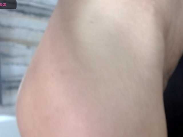 Live sex webcam photo for MeganWilliams #276257779