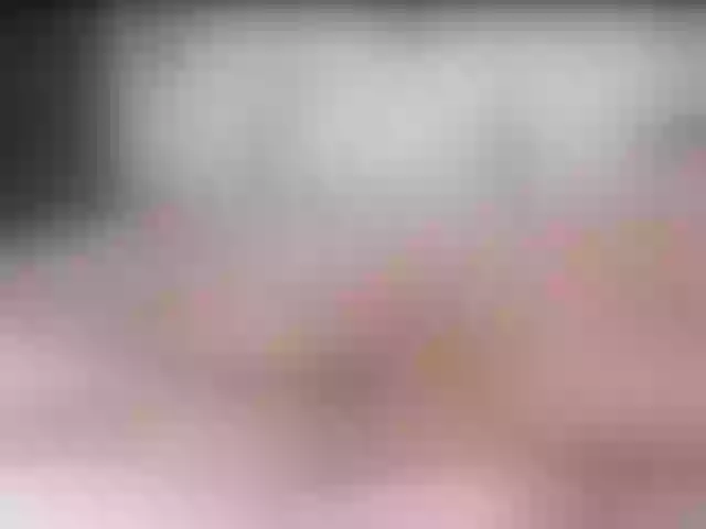 Live sex webcam photo for MeganYandi #277436607