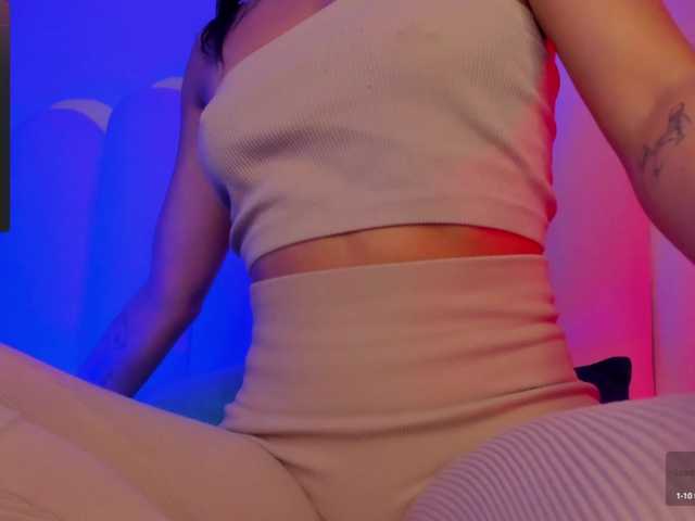 Live sex webcam photo for Meganbrowns #289597584