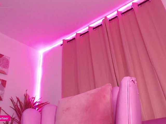 Live sex webcam photo for Megancarter #277095026