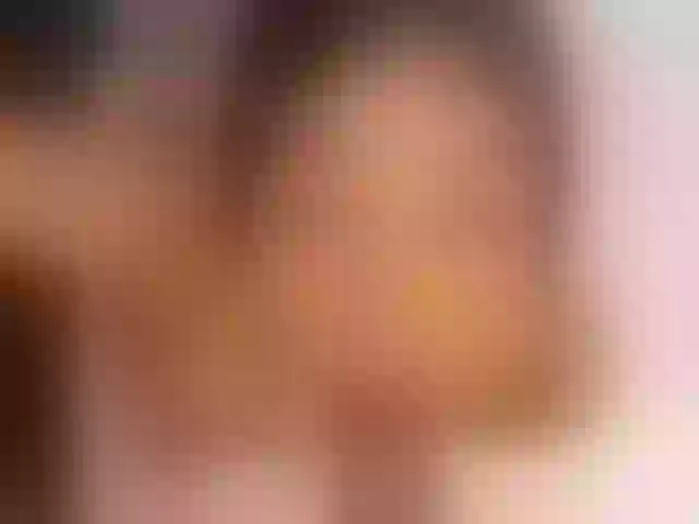 Live sex webcam photo for MegannGlow #273147028