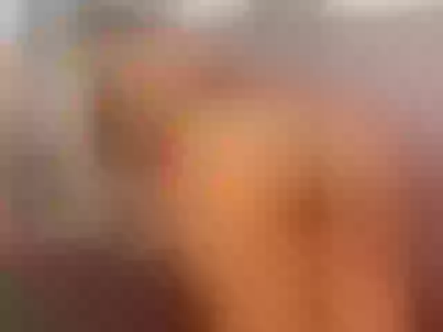 Live sex webcam photo for MegannGlow #273259035