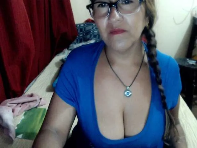 Live sex webcam photo for Meganny2023 #276280459