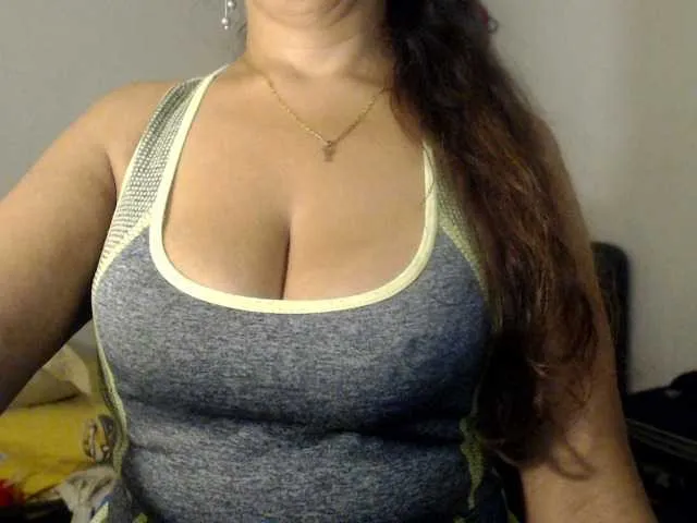 Live sex webcam photo for Meganny2023 #277197836