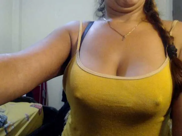 Live sex webcam photo for Meganny2023 #277273722