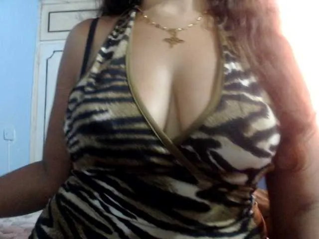 Live sex webcam photo for Meganny2023 #278275794