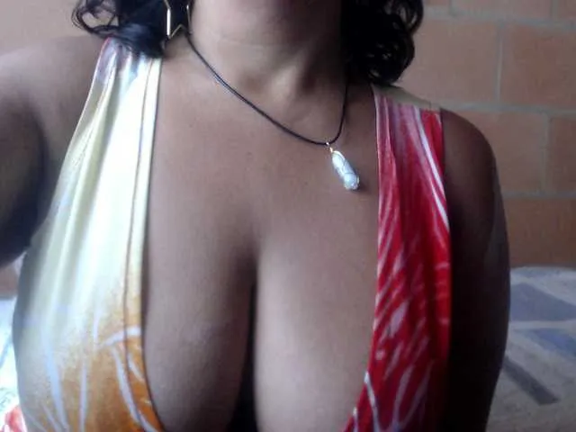 Live sex webcam photo for Meganny2023 #290656034