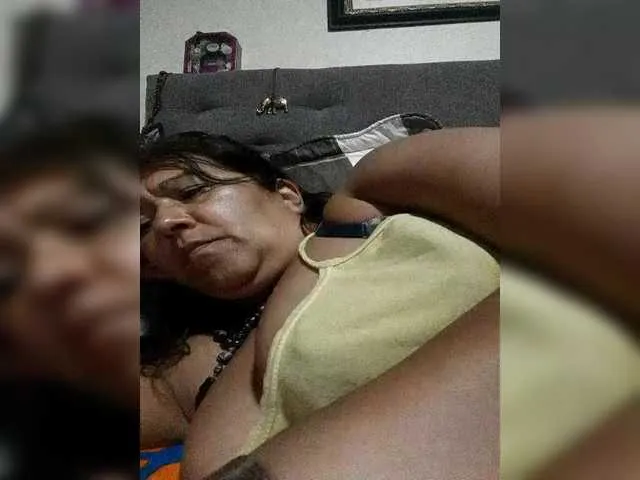 Live sex webcam photo for Meganny2023 #291465622