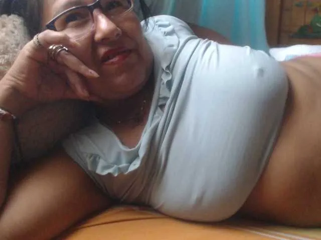 Live sex webcam photo for Meganny2023 #291792683