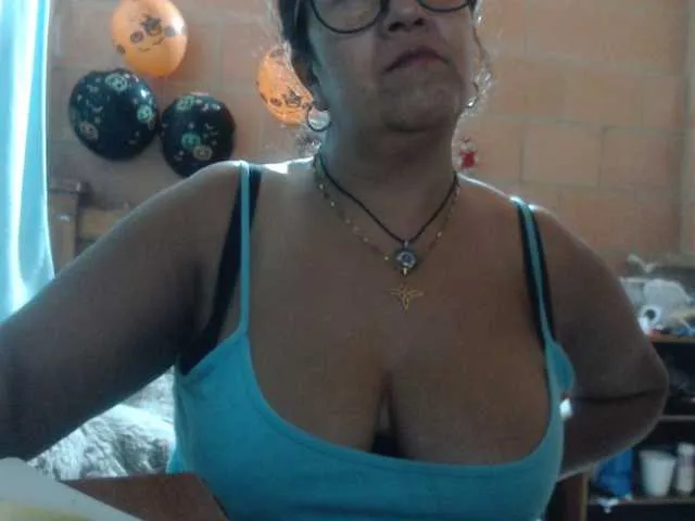 Live sex webcam photo for Meganny2023 #292217048