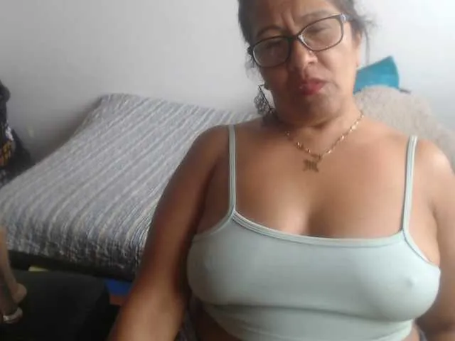 Live sex webcam photo for Meganny2023 #293414713