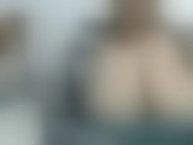Live sex webcam photo for Meganny2023 #293999721