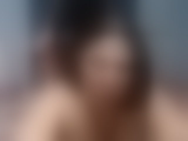 Live sex webcam photo for Meganslut #294144543