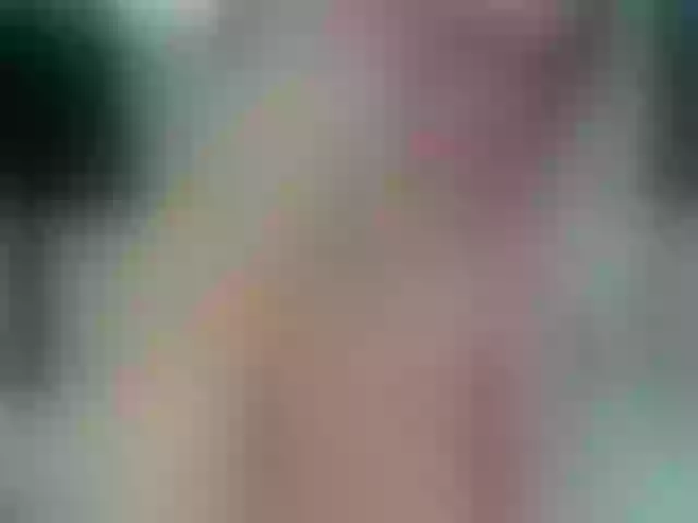 Live sex webcam photo for Megansweett1 #276592799