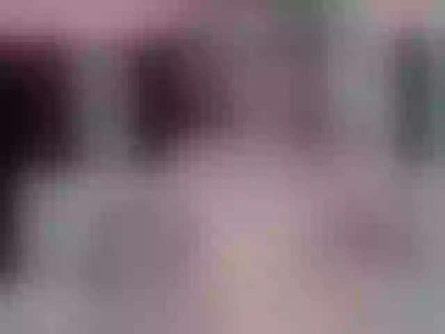 Live sex webcam photo for Megansweett1 #276625339