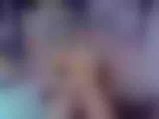 Live sex webcam photo for Megansweett1 #276975655