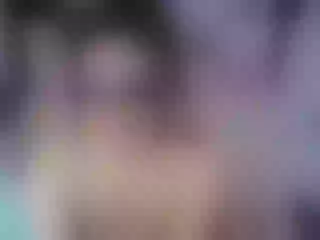 Live sex webcam photo for Megansweett1 #277038718
