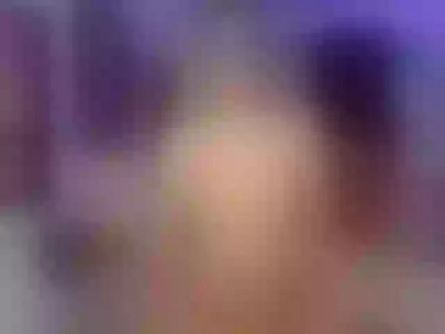 Live sex webcam photo for Megansweett1 #277440970