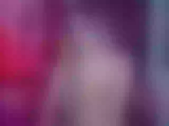 Live sex webcam photo for Megansweett1 #291511593