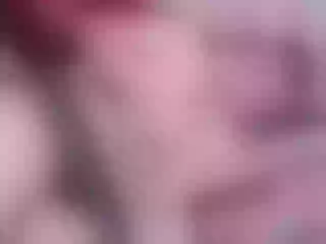 Live sex webcam photo for Megansweett1 #291923918