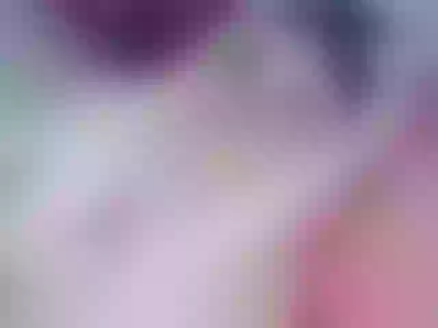 Live sex webcam photo for Megansweett1 #292031794