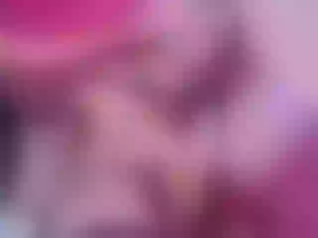 Live sex webcam photo for Megansweett1 #292154749